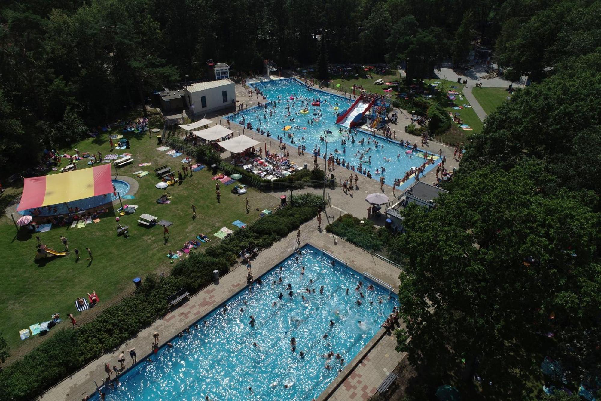 Vakantiepark Hoelte Рейссен Экстерьер фото